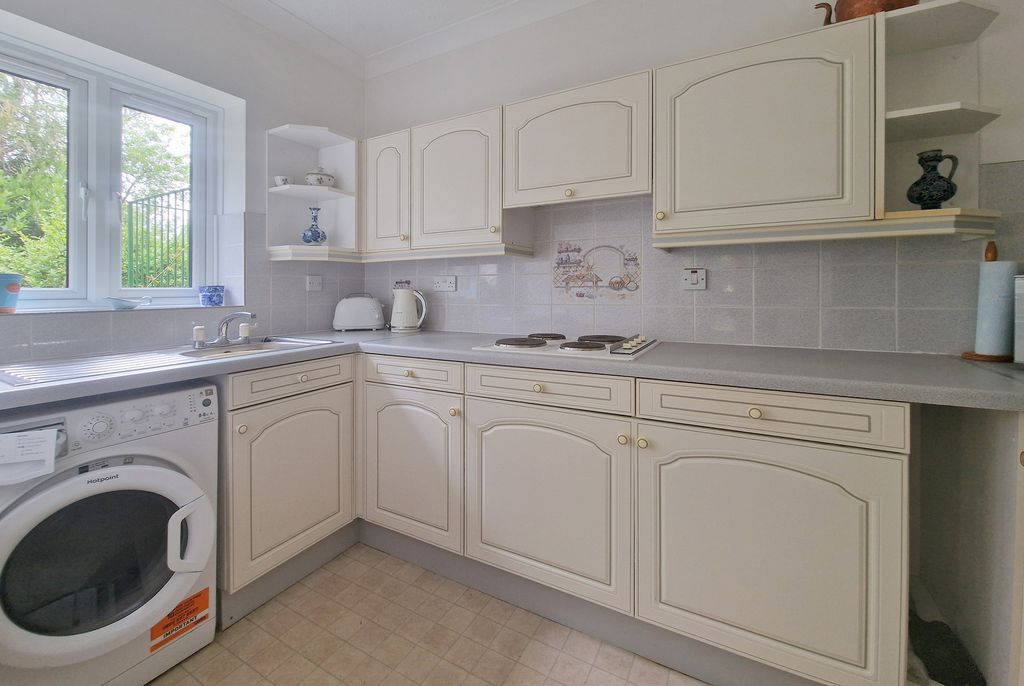 Additional image 5 of 1 bed flat for salePyrford Gardens, Belmore Lane, Lymington, Hampshire SO41