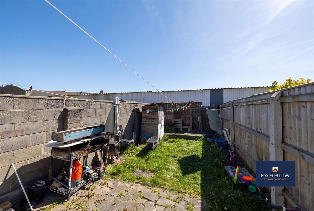 Additional image 18 of 3 bed terraced house for saleConvamore Road, Grimsby DN32