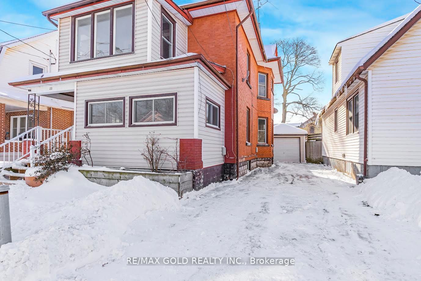 2-23 Avenue Place, Welland, ON, L3B 4B2