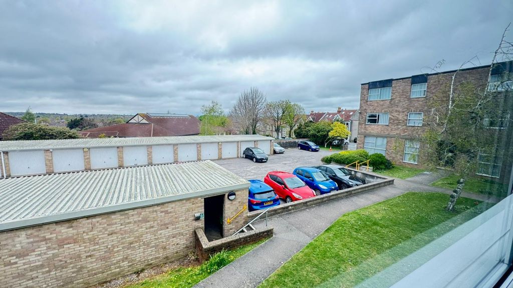 Additional image 13 of 2 bed flat to rentCharborough Road, Bristol BS34