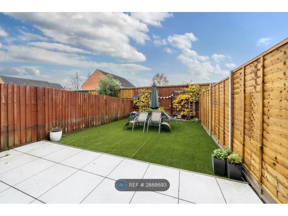 Additional image 9 of 4 bed terraced house to rentFaircross Court, Thatcham RG18