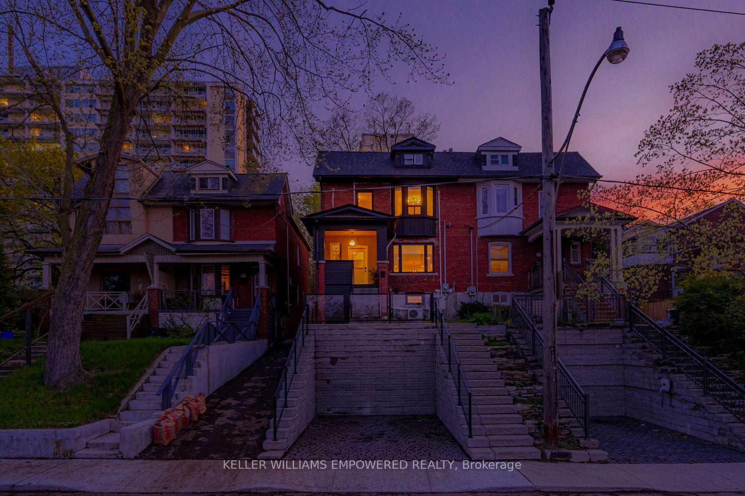 Additional image 2 of 106 Mountview Avenue, Toronto, ON, M6P 2L3