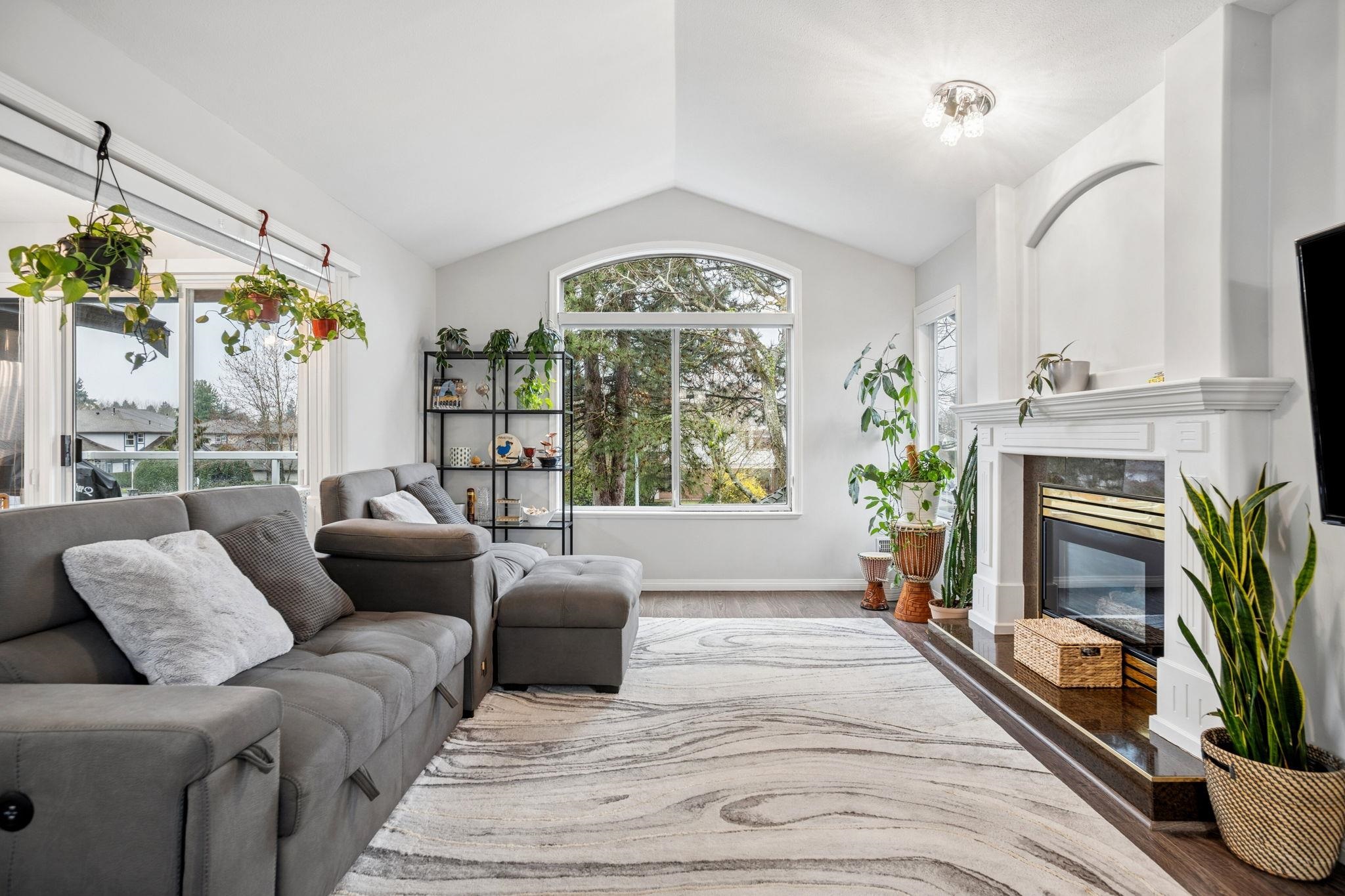 2-4740 221 Street, Langley, BC, V2Z 1L8