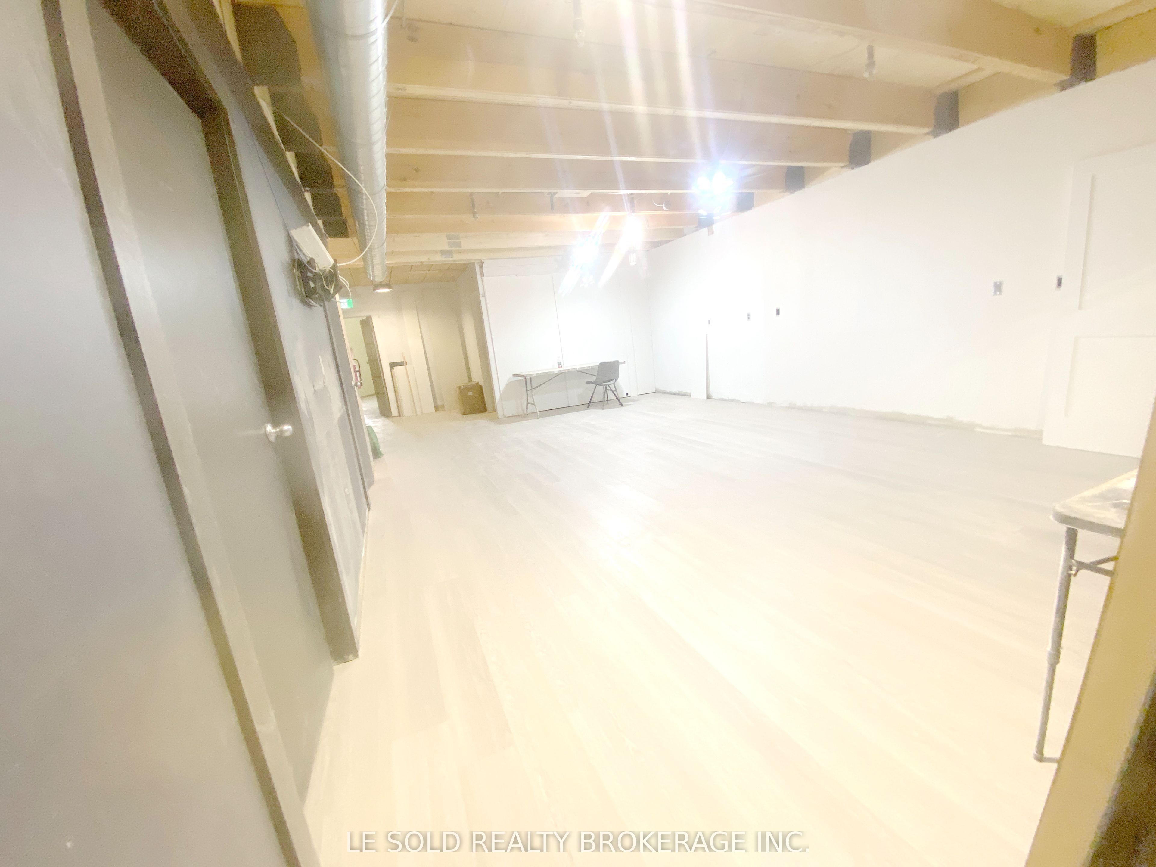 Additional image 4 of Unit 4 - F &-117 Ringwood Drive, Whitchurch-stouffville, ON, L4A 8C1