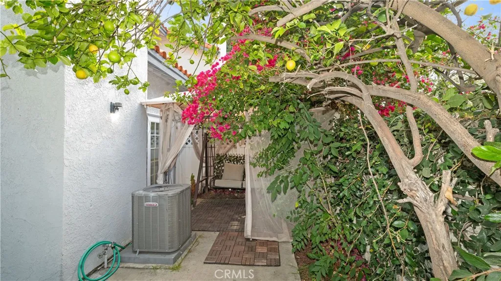 Additional image 16 of 20651 Roscoe Blvd Unit L, Winnetka, CA 91306