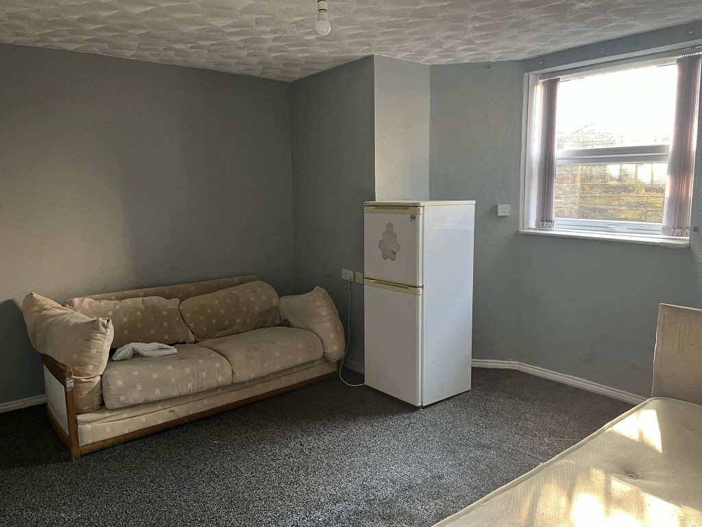 Additional image 4 of 13 bed shared accommodation to rentLittle Horton Lane, Bradford BD5
