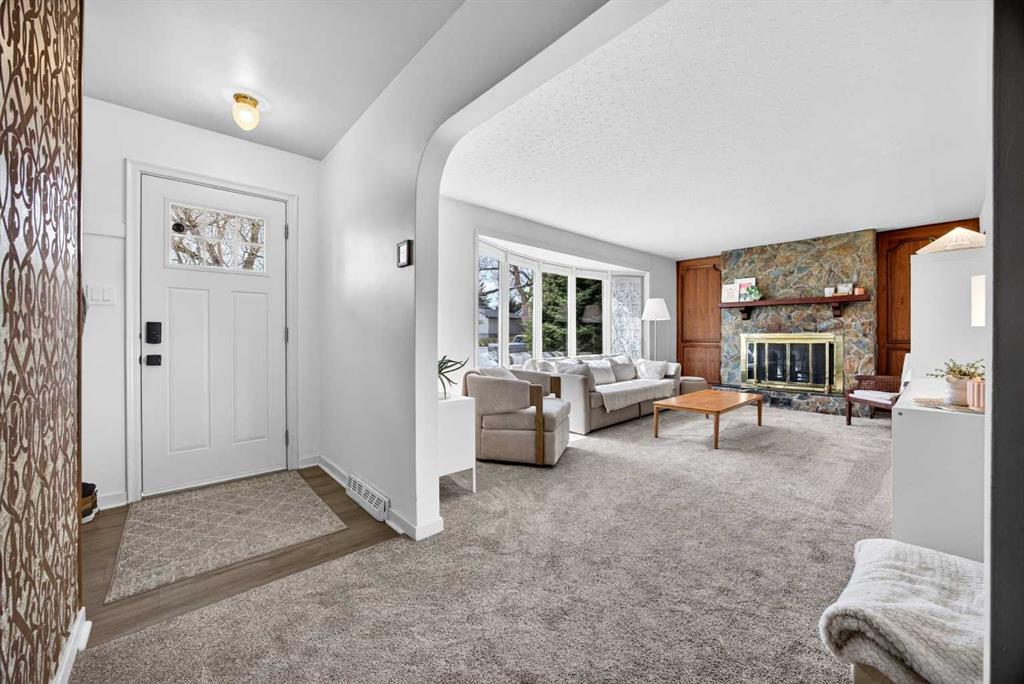 Additional image 4 of 1232 40 Avenue NW, Calgary, AB, T2K 0G4