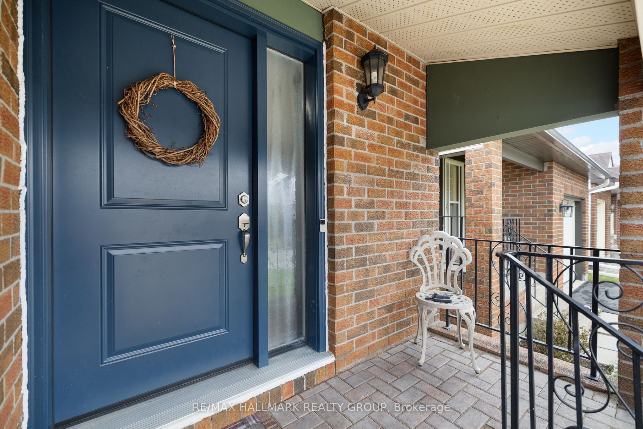 Additional image 2 of 54 Fireside Crescent, Ottawa, ON, K1T 1Z4