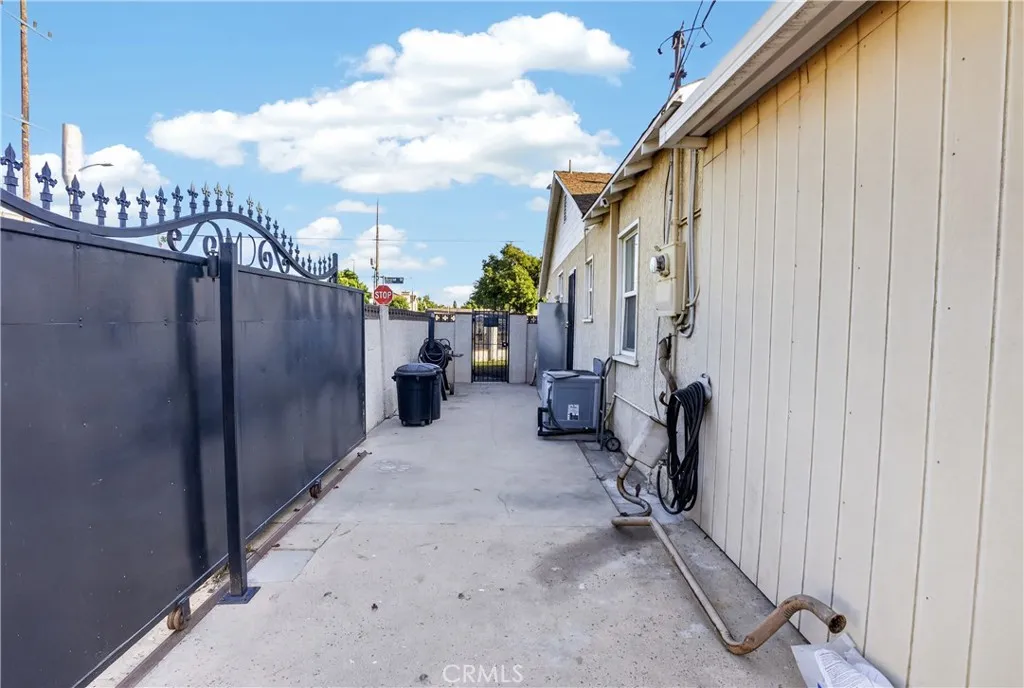 Additional image 31 of 19335 Roscoe Boulevard, Northridge, CA 91324