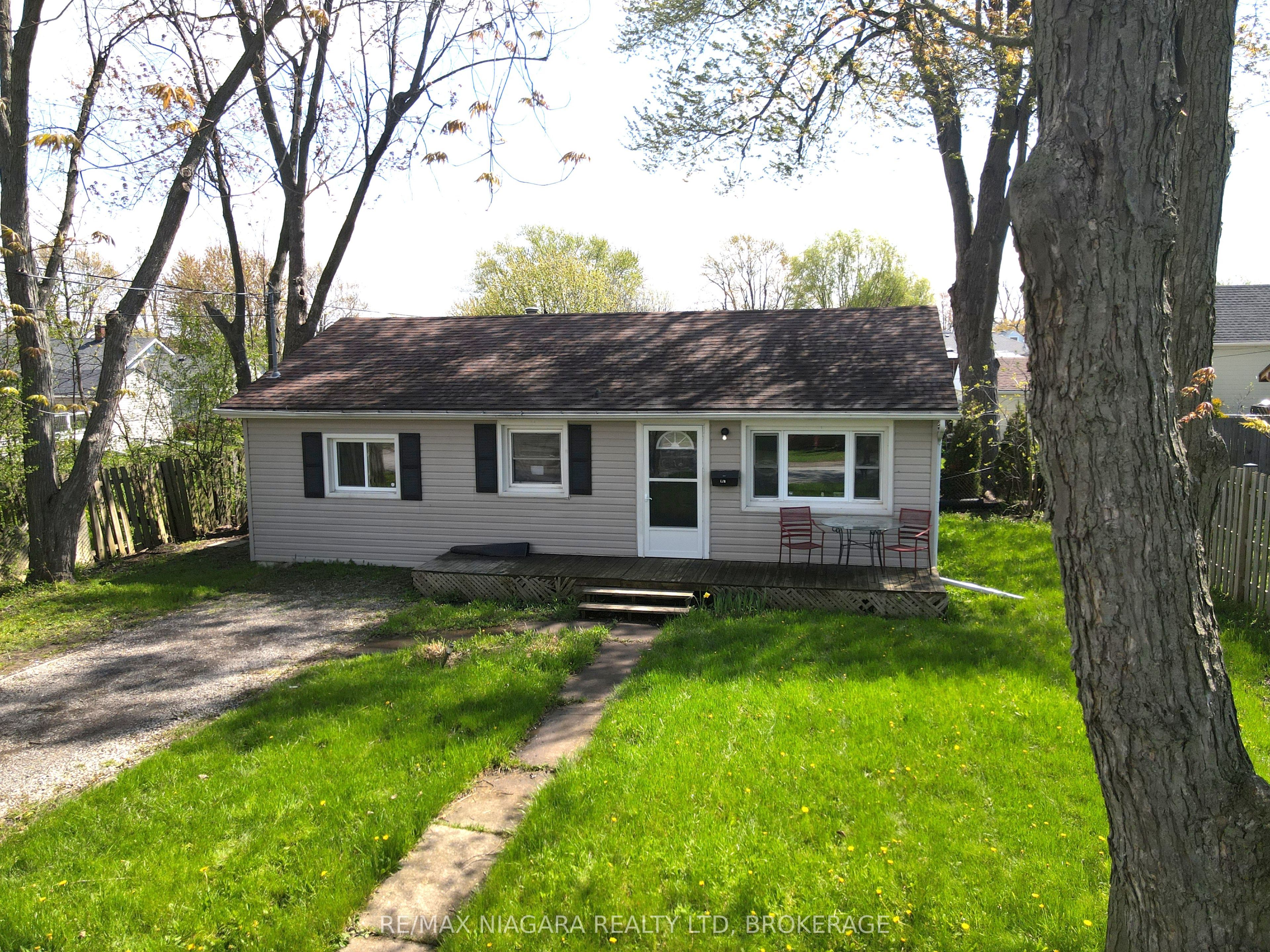 155 Douglas Street, Fort Erie, ON, L2A 3X1