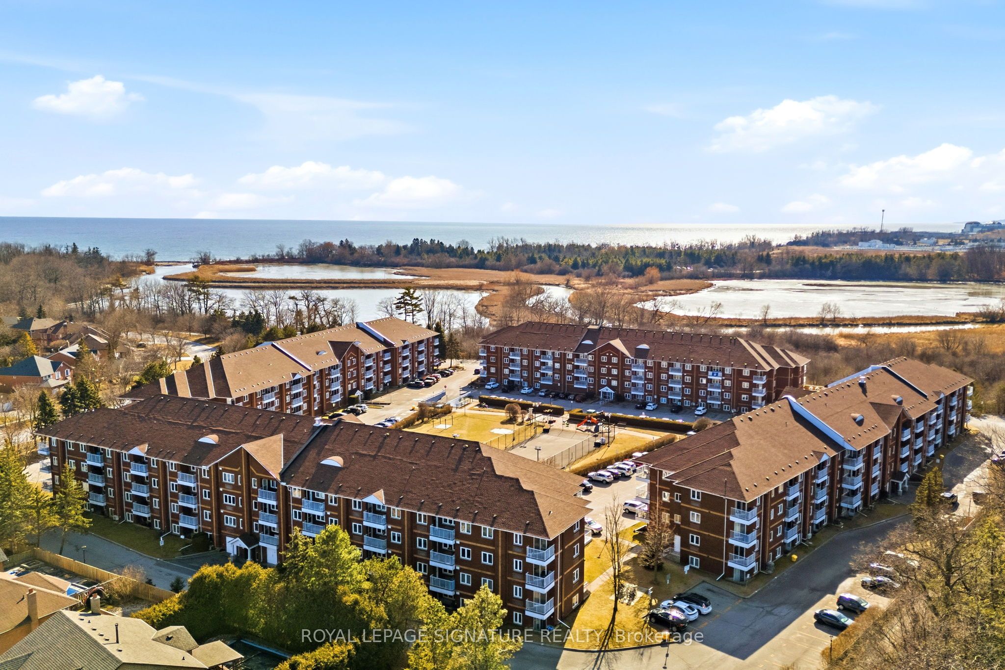 Additional image 2 of 217-189 Lake Driveway N/a W, Ajax, ON, L1S 7J1