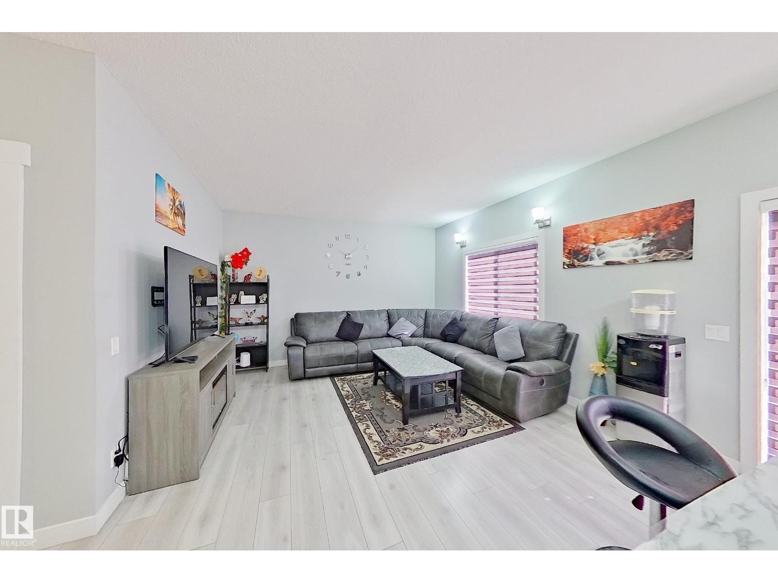 Additional image 3 of 1221 27 Street NW, Edmonton, AB, T6T2J3