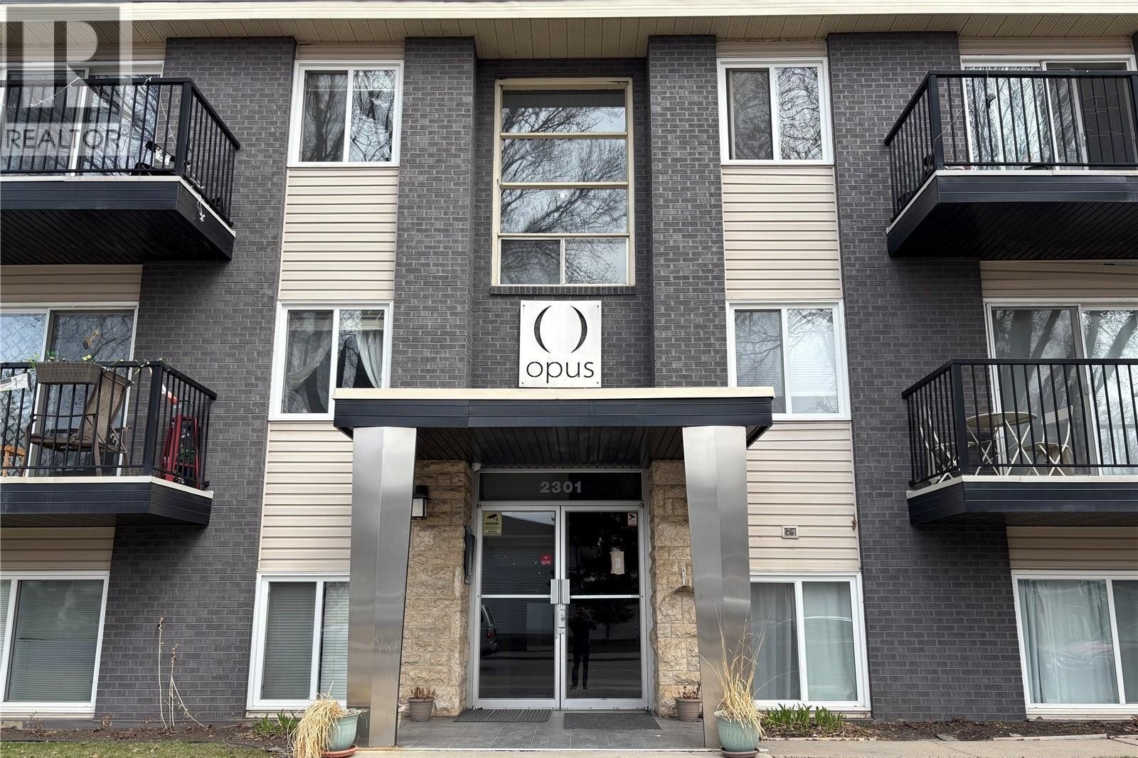 Additional image 8 of 2-2301 7th Street E, Saskatoon, SK, S7H1A2