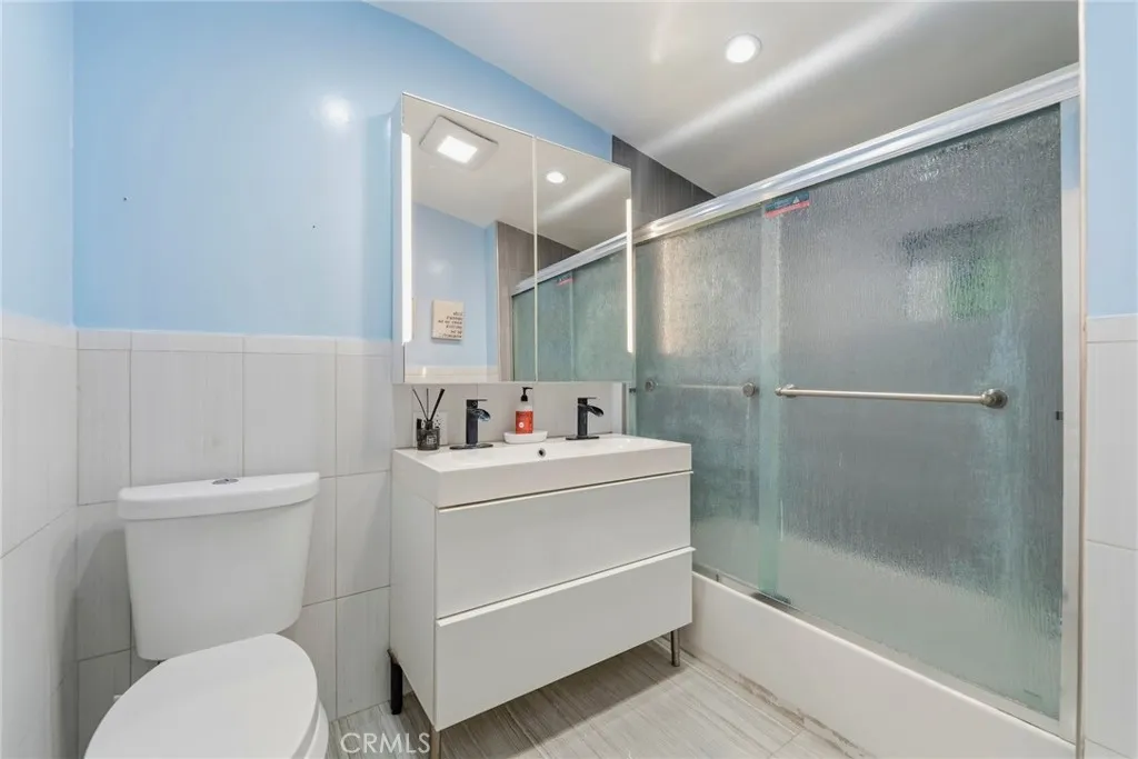 Additional image 70 of 9546 Cecilia St, Downey, CA 90241