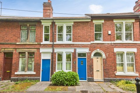 Chester Green Road, Chester Green, Derby DE1