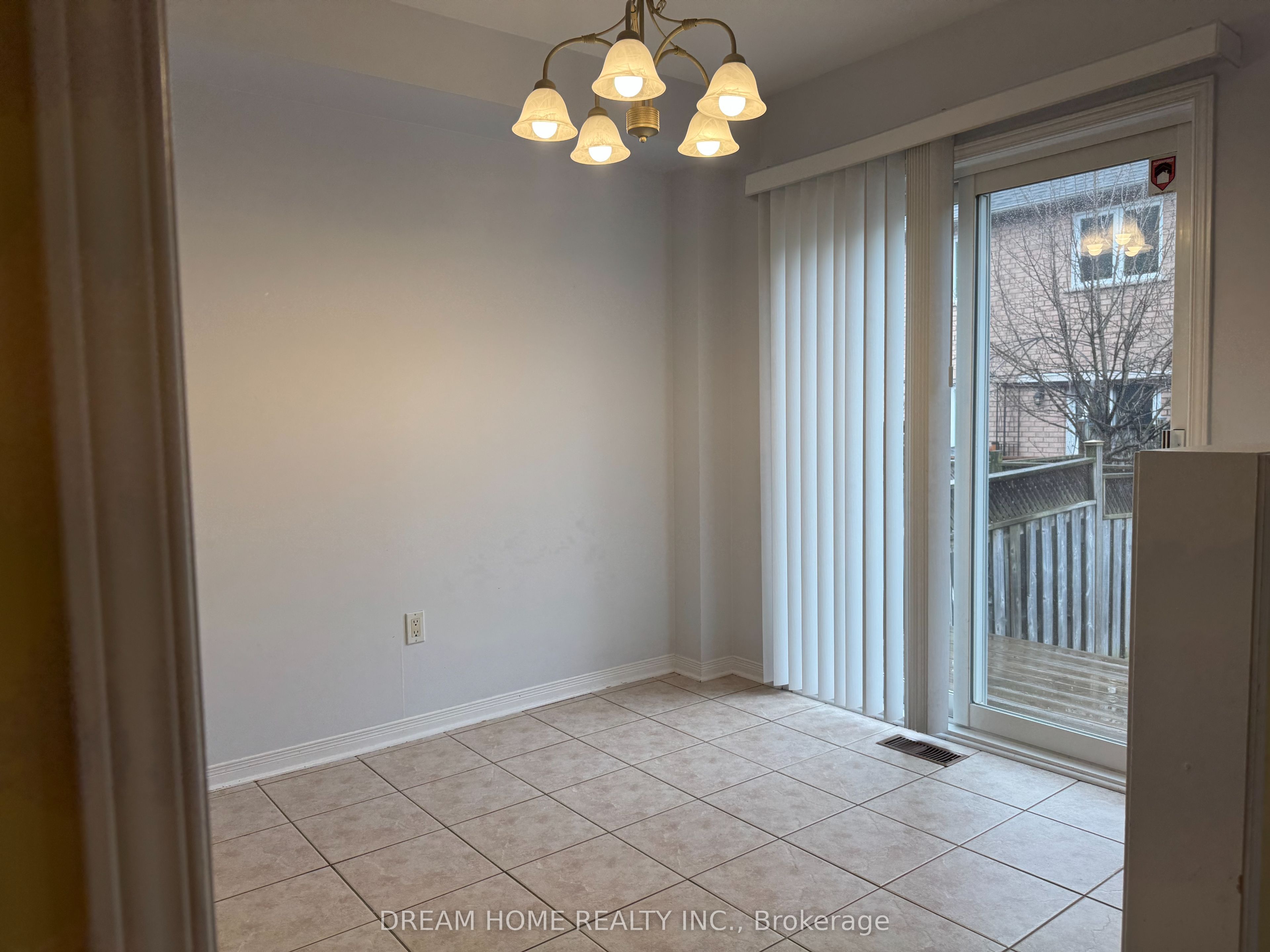 Additional image 5 of 222 Coleridge Drive, Newmarket, ON, L3X 2T4