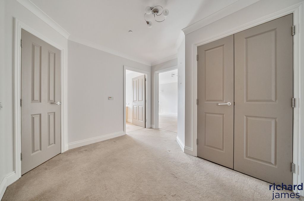 Additional image 18 of 1 bed flat for saleFitzwarren Court, Kingsdown Road, Swindon SN3