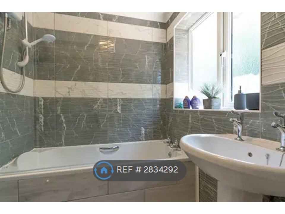 Additional image 16 of 4 bed terraced house to rentShenton Close, Swindon SN3