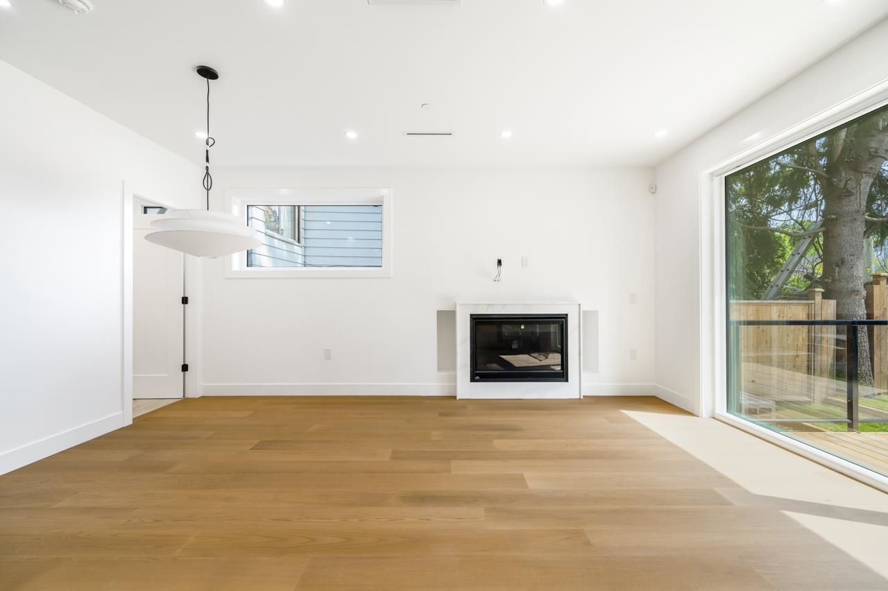 Additional image 4 of 2-950 17th Ave , Vancouver, BC, V5Z 1V4