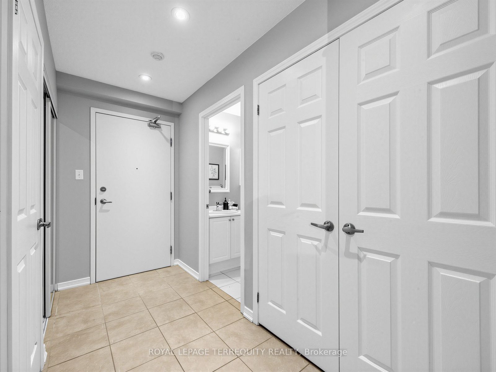 Additional image 2 of 102-124 Aspen Springs Drive, Clarington, ON, L1C 0G8
