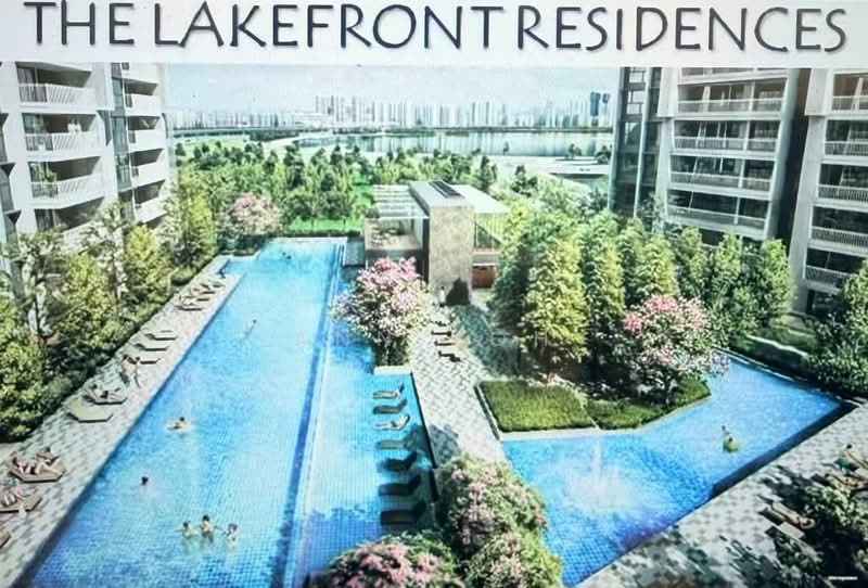42 Lakeside Drive photo 2