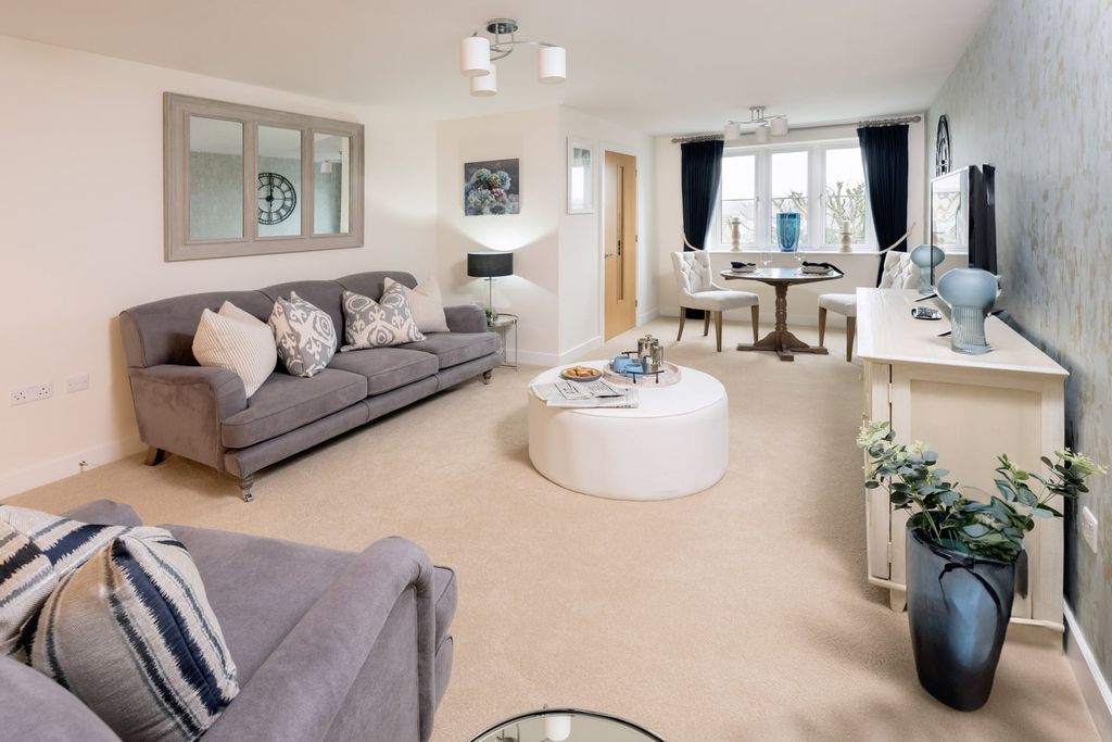 2 bed flat to rentLondon Road, Dorchester DT1