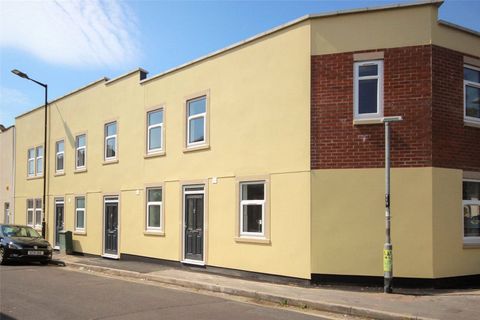 Victoria Parade, Bristol BS5