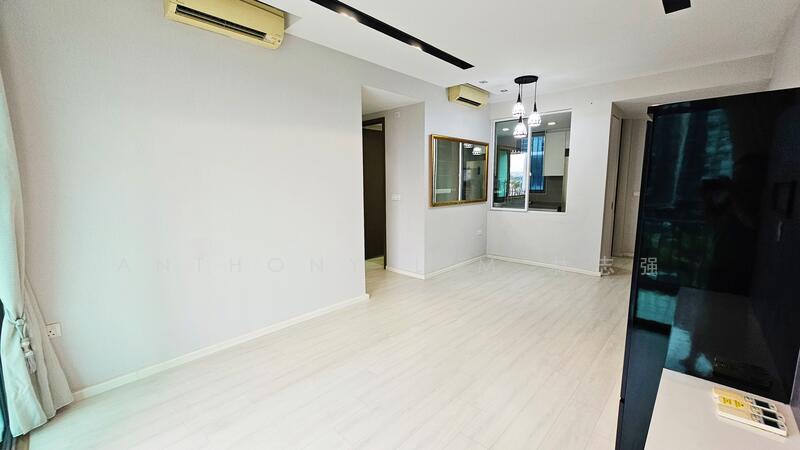 89 West Coast Drive photo 5