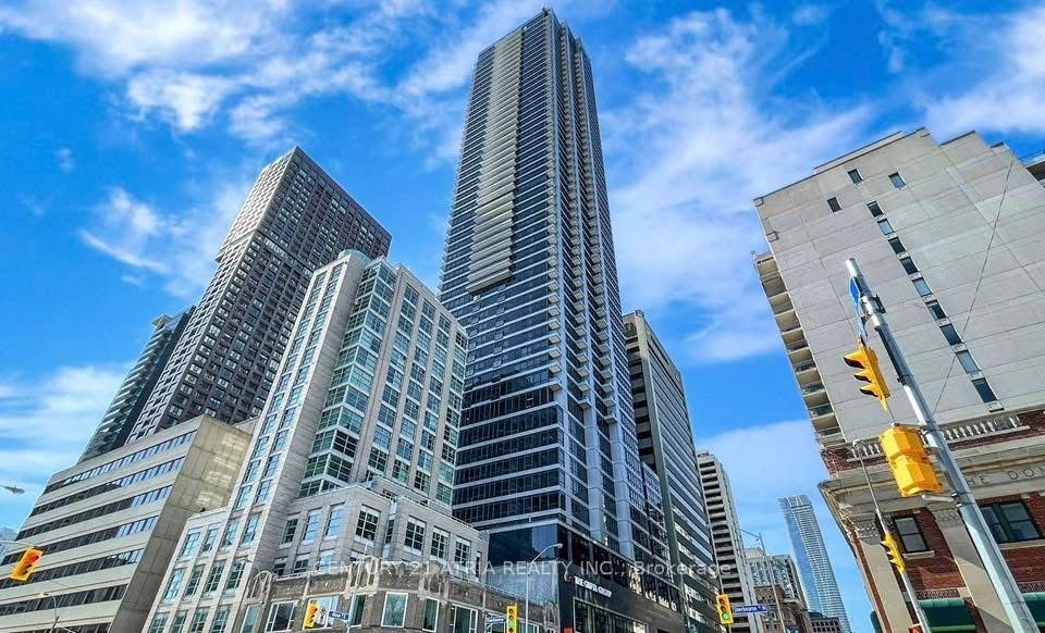 5306-395 Bloor Street E, Toronto, ON, M4W 0B4