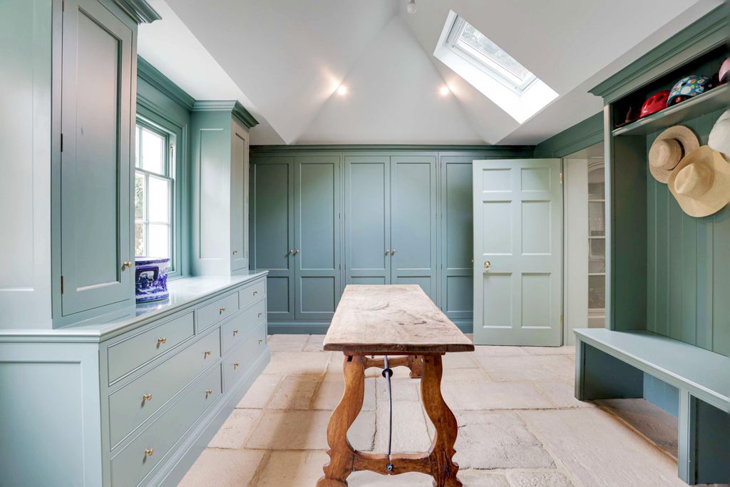 Additional image 8 of 5 bed detached house to rentPetersham Road, Richmond TW10