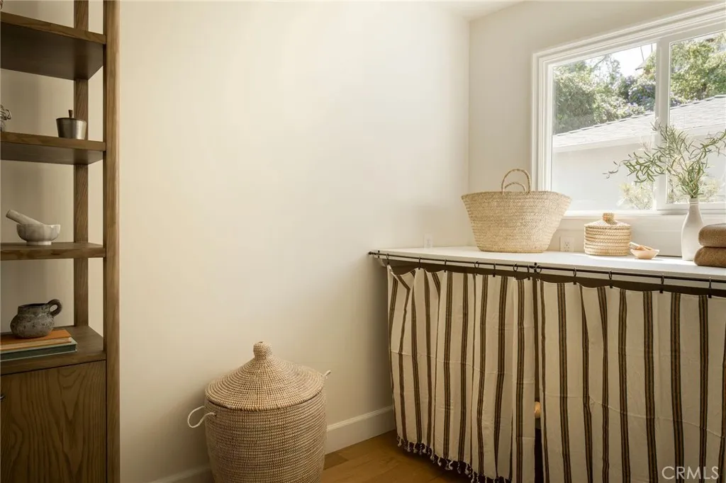 Additional image 56 of 1753 Redcliff Street, Los Angeles, CA 90026