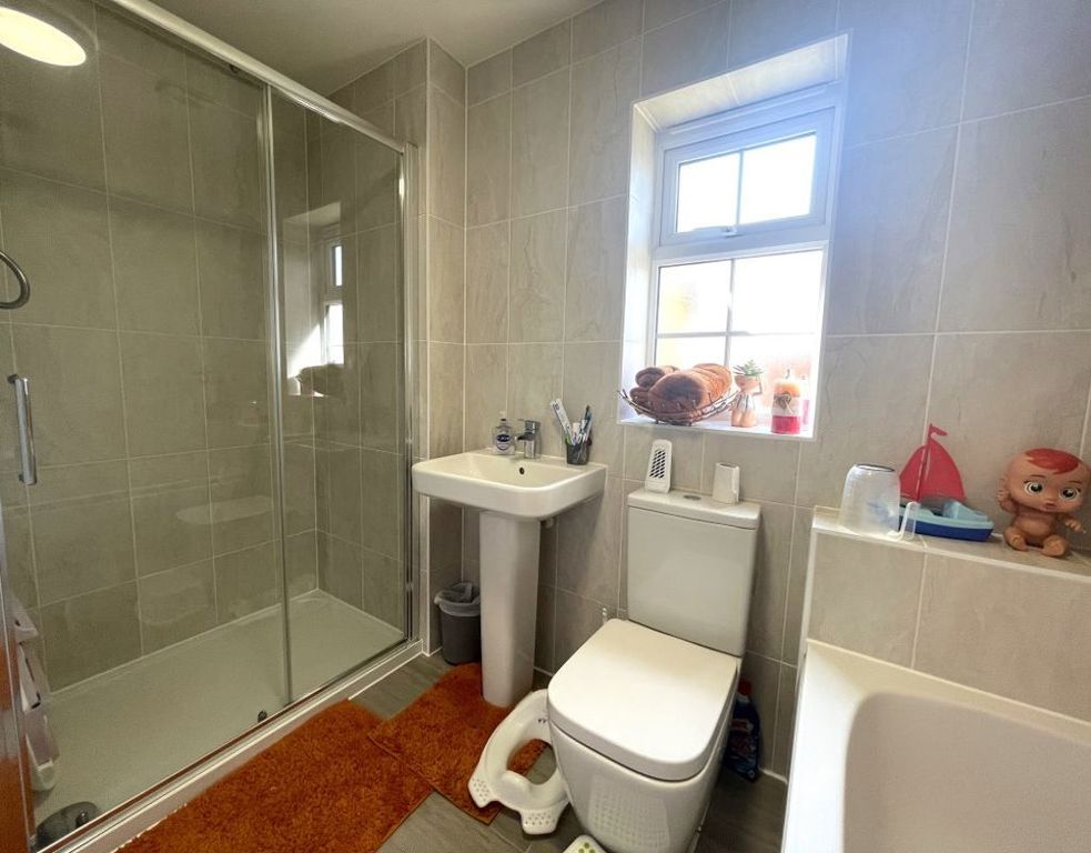 Additional image 31 of 5 bed detached house to rentSheerness Way, Peterborough PE7
