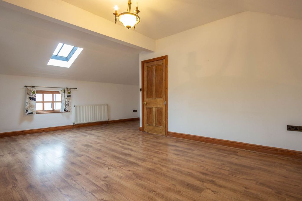 Additional image 5 of 2 bed end terrace house to rent149 Highgate, Kendal LA9
