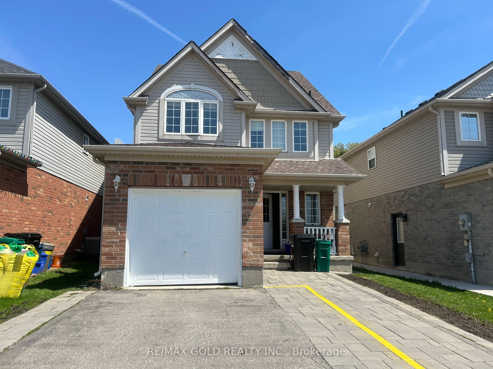 Upper Level-283 Newport Drive, Cambridge, ON, N3H 5T2