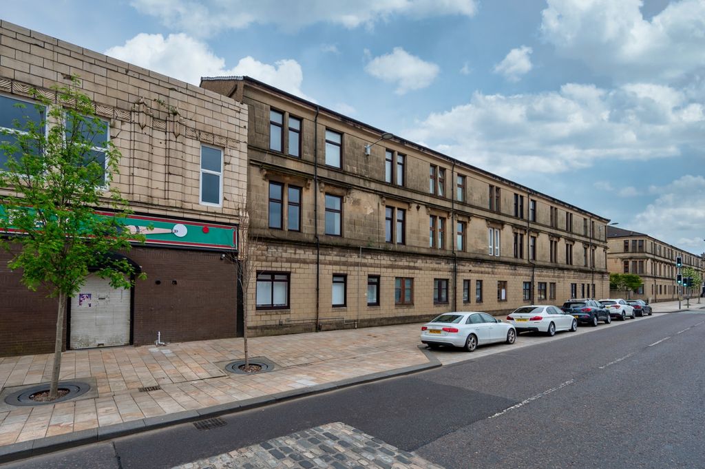 2 bed flat to rentBruce Street, Clydebank, Glasgow G81