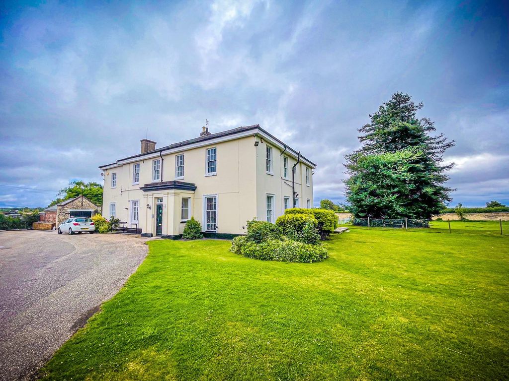 Additional image 30 of 4 bed semi-detached house to rentRiseholme Grange, St. Georges Lane, Lincoln LN2