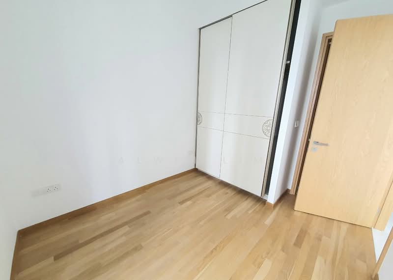 12 Amber Road photo 2