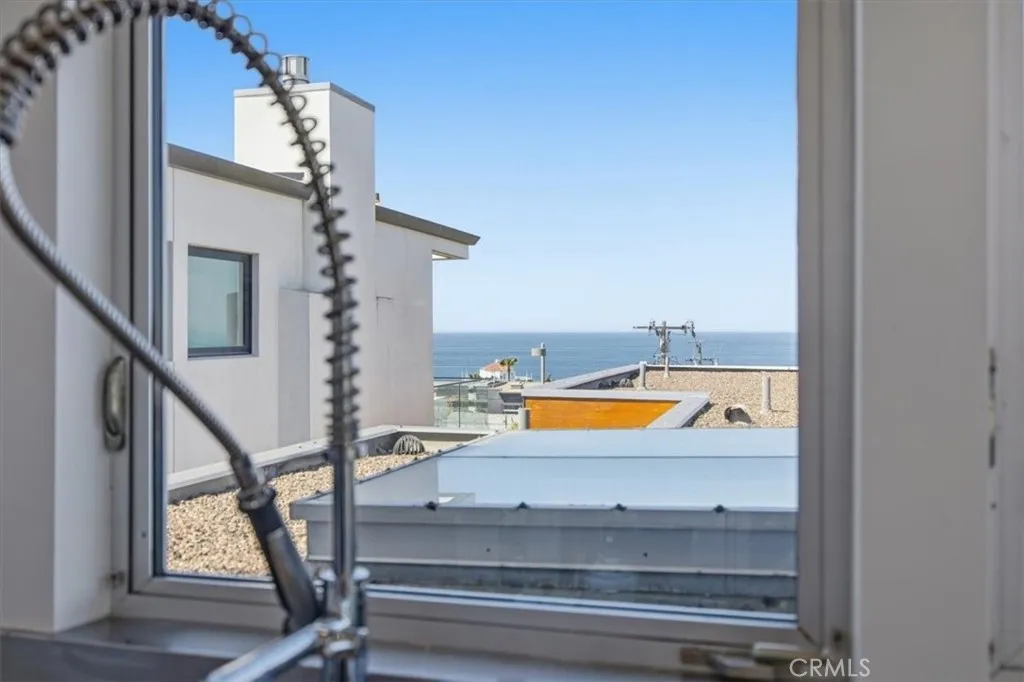 Additional image 45 of 1211 Bayview Dr, Manhattan Beach, CA 90266