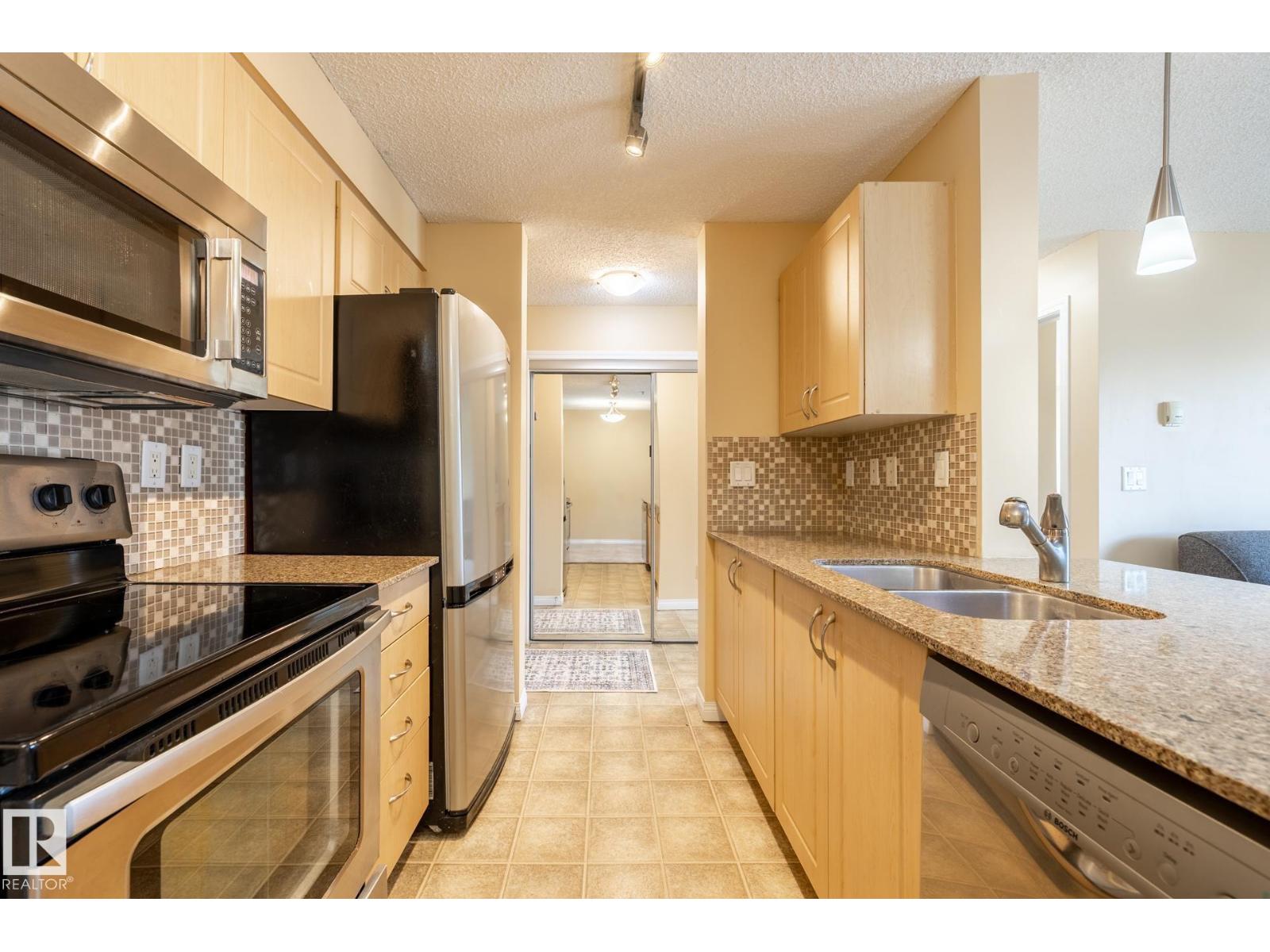 Additional image 6 of 214-13907 136 Street NW, Edmonton, AB, T6V1Y4