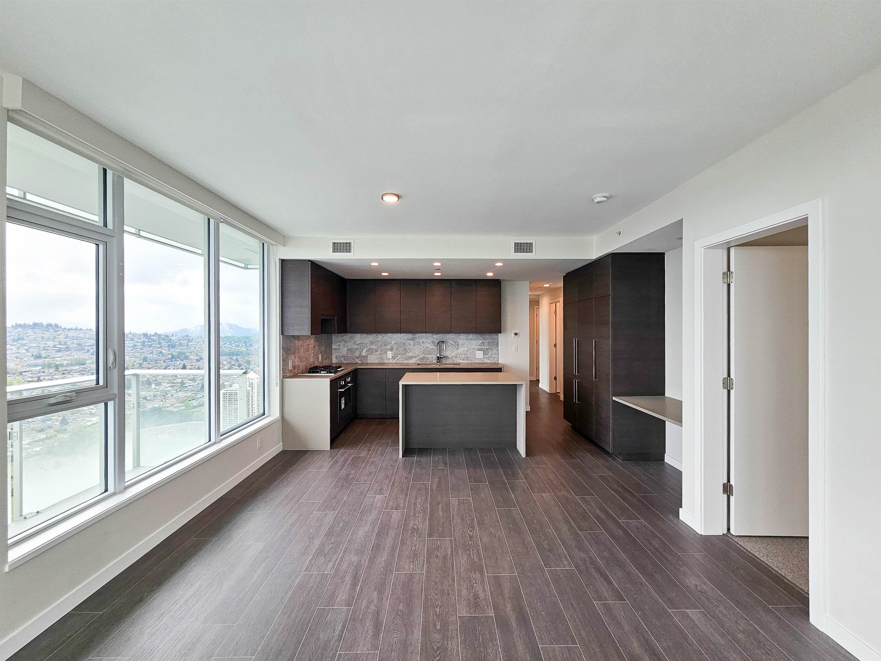 Additional image 2 of 5610-2108 Gilmore Avenue, Burnaby, BC, V5C 0N8
