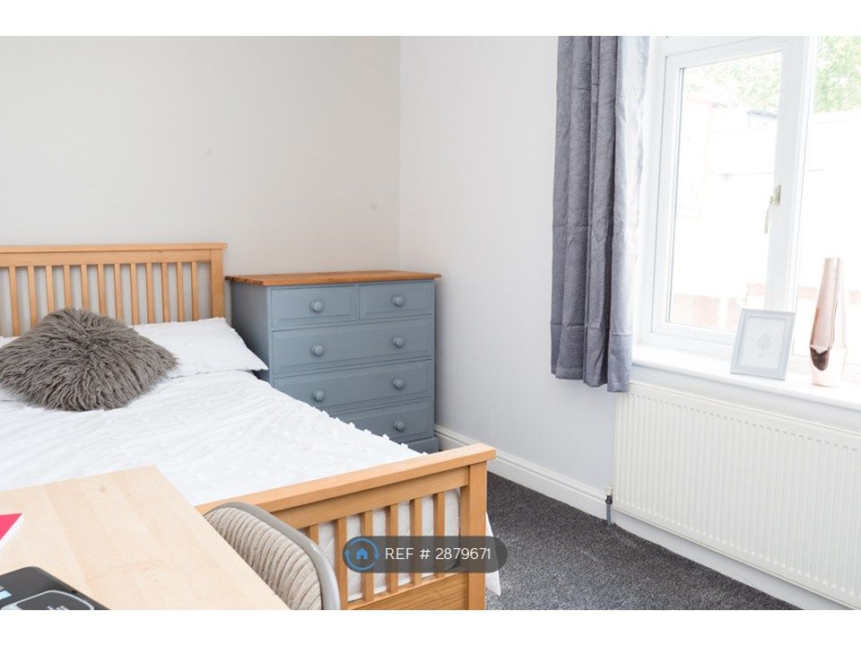 Additional image 9 of 6 bed end terrace house to rentRosedale Road, Sheffield S11