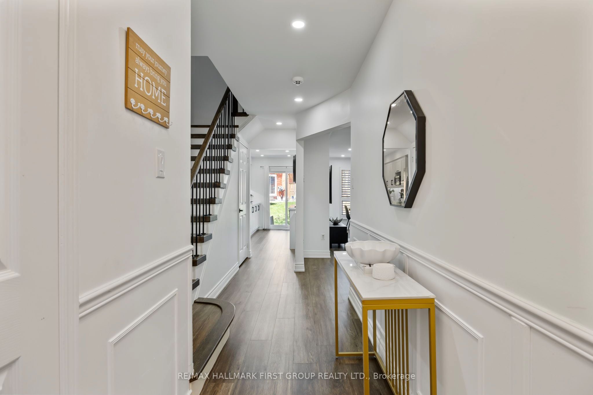 Additional image 5 of 216-10 Bassett Boulevard, Whitby, ON, L1N 9C8