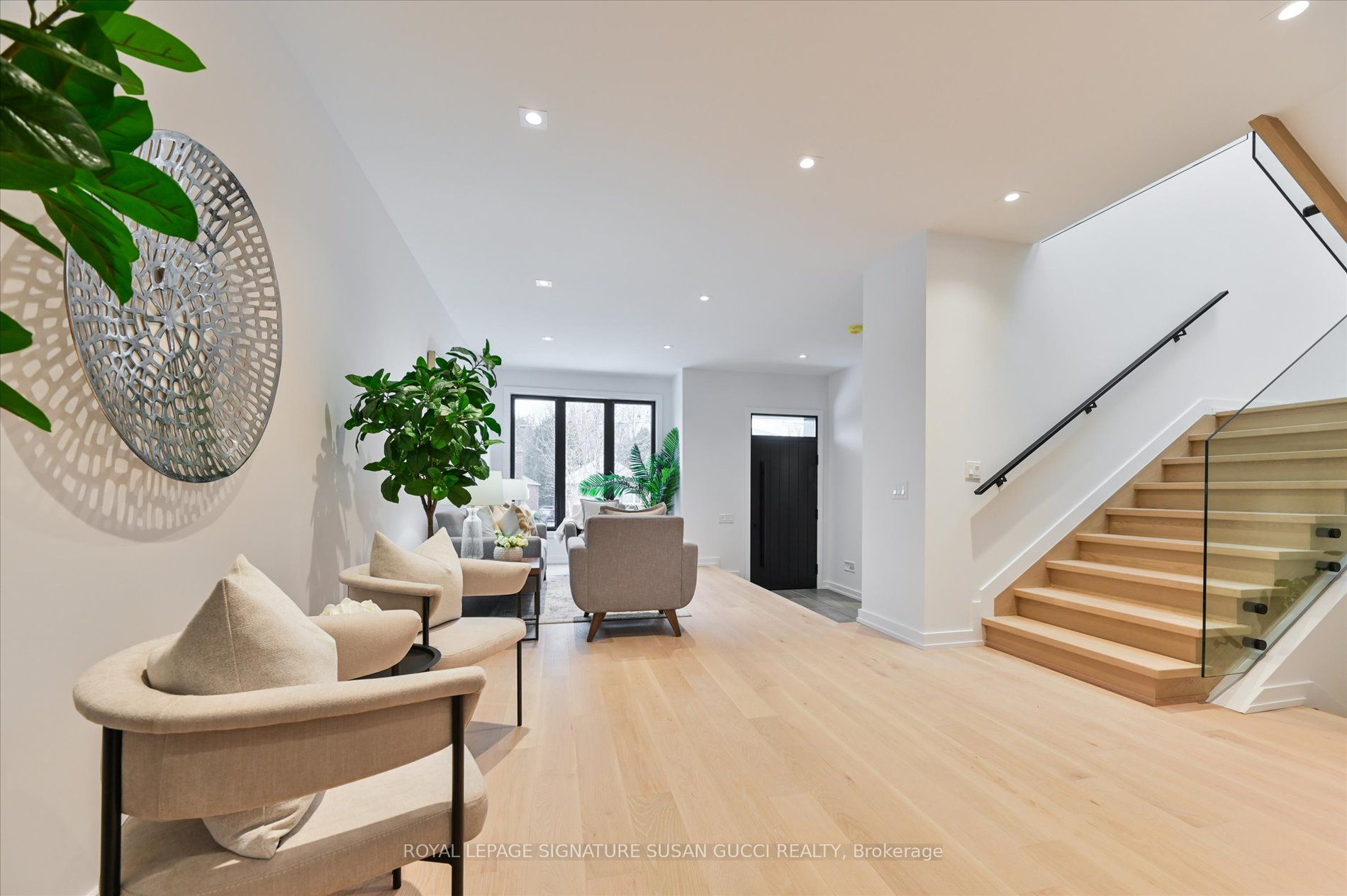 Additional image 6 of 44 Doris Drive, Toronto, ON, M4B 3C9
