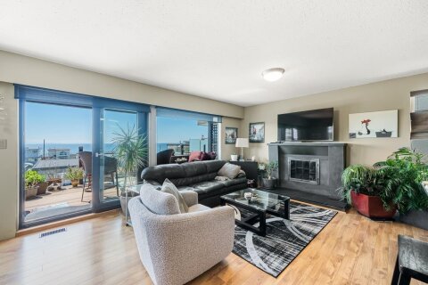 Additional image 7 of 15556 Columbia Avenue, White Rock, BC, V4B 1K4