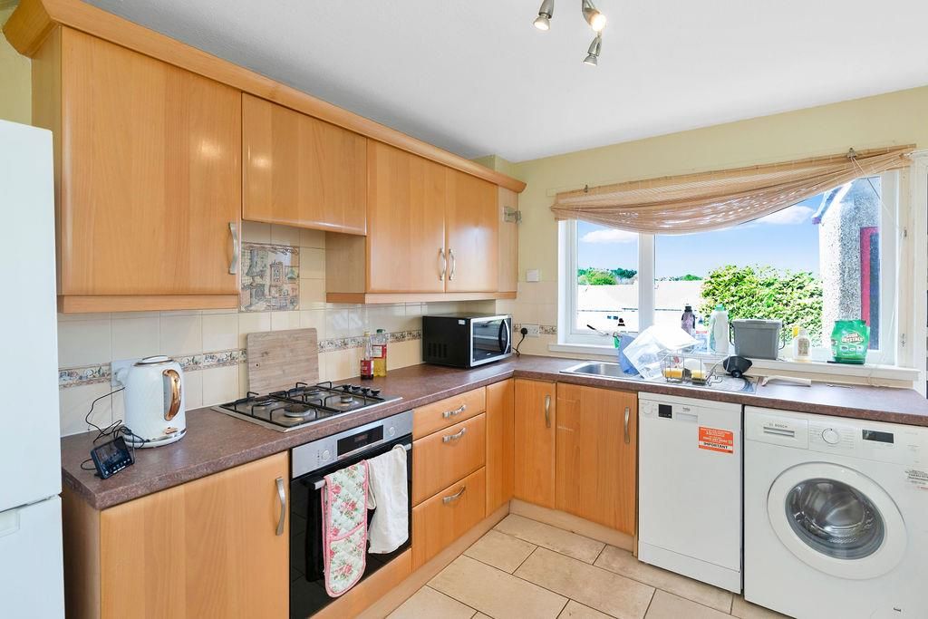Additional image 2 of 3 bed terraced house to rentMoredunvale Grove, Edinburgh EH17