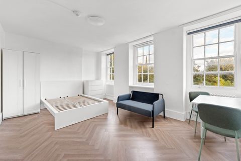 Colebrooke Row, Angel N1, Studio to rent