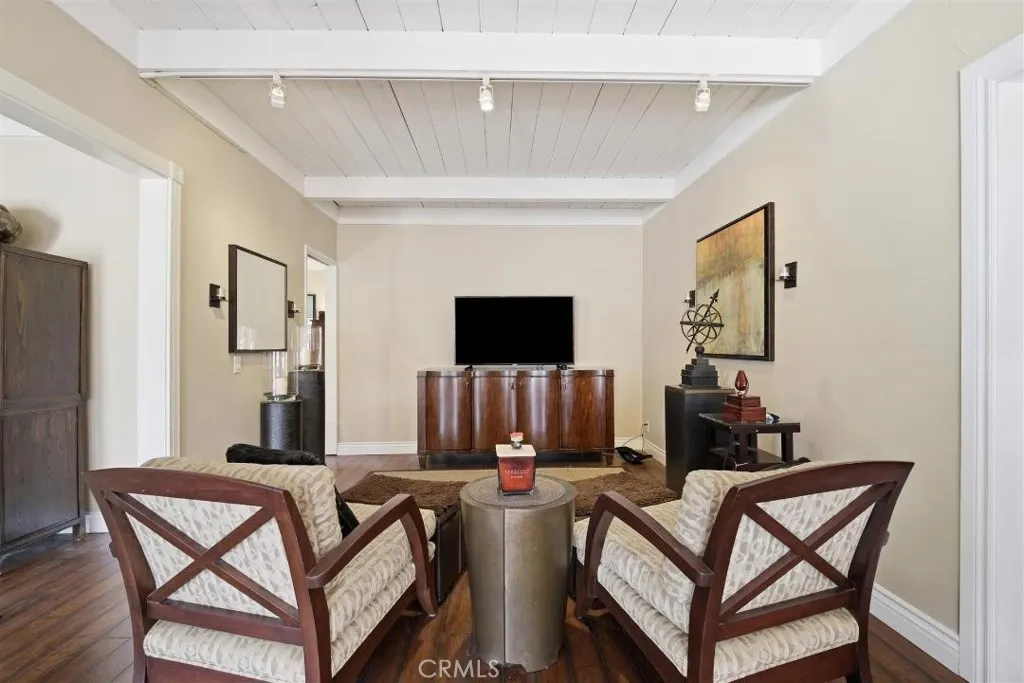 Additional image 42 of 59 Saratoga, Newport Beach, CA 92660