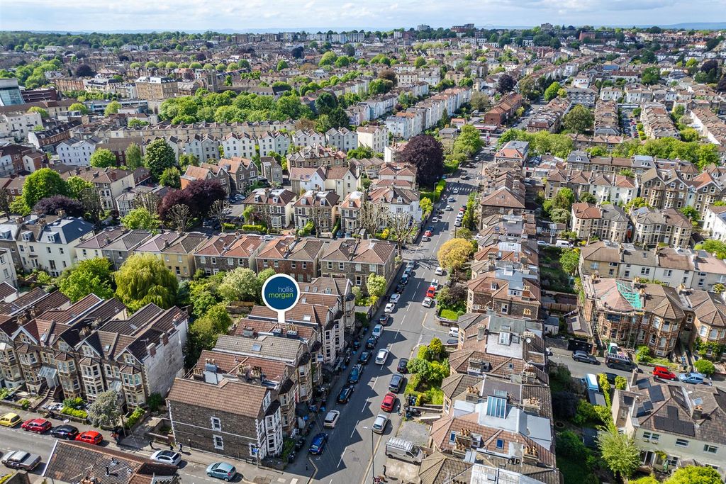 Additional image 2 of 3 bed terraced house for saleHampton Road, Bristol BS6