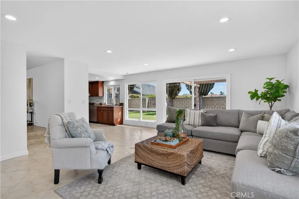Additional image 6 of 11244 Snowdrop Ave, Fountain Valley, CA 92708