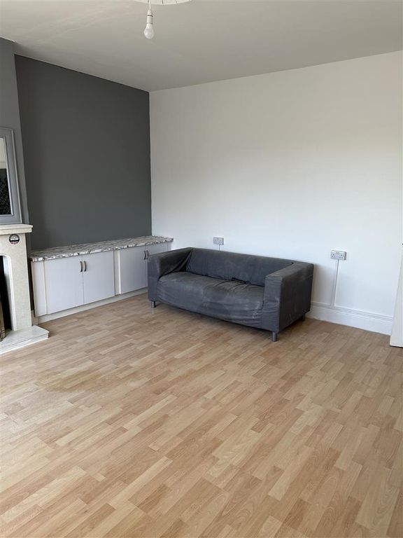 Additional image 4 of 3 bed flat to rentHigh Pit Road, Cramlington NE23